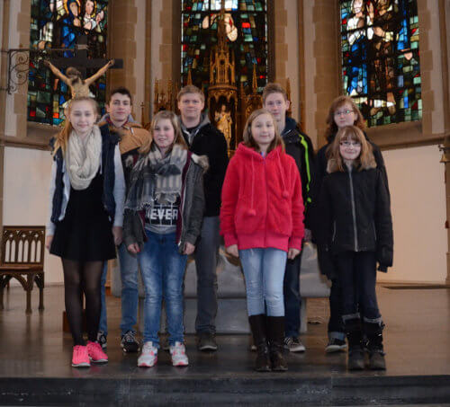 Messdiener in der Herz-Jesu-Kirche